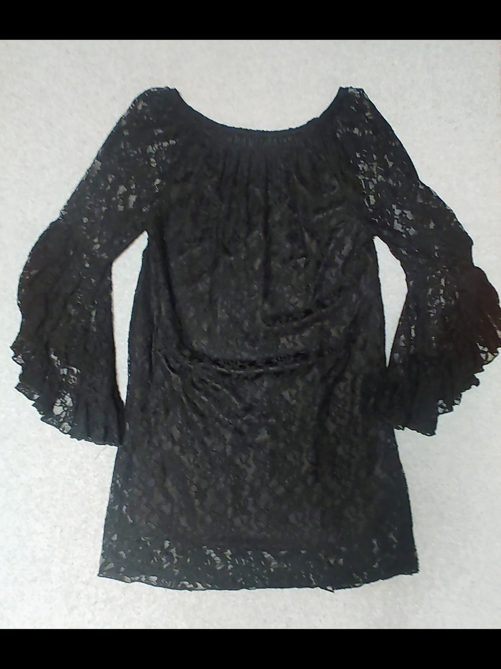 Velzera Boutique Black Lace Bell-Sleeve Women's Dress